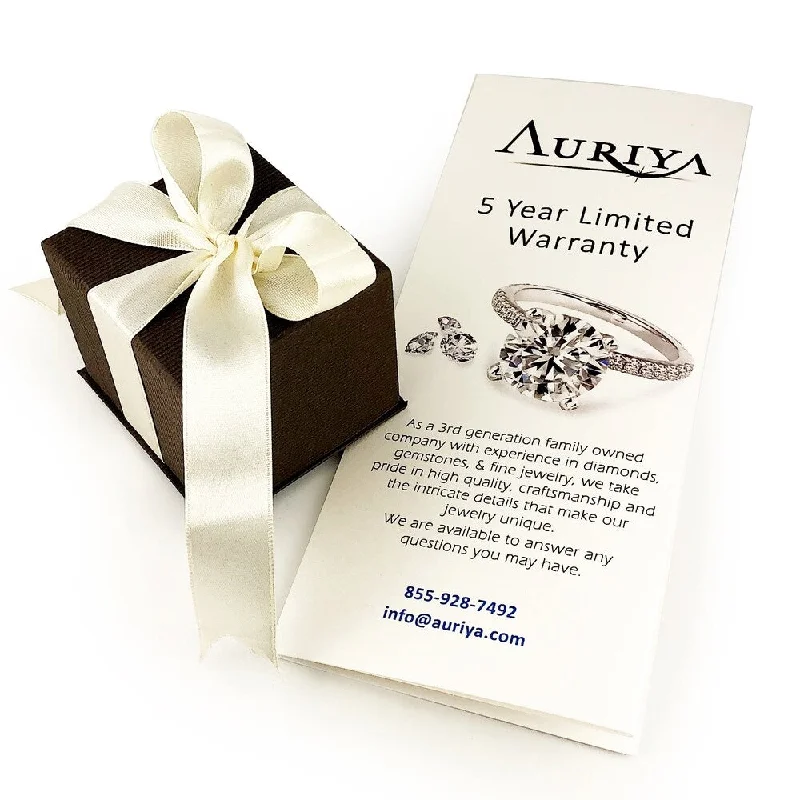 Auriya Platinum 1/4ctw Petite Princess-cut Diamond Wedding Ring Set